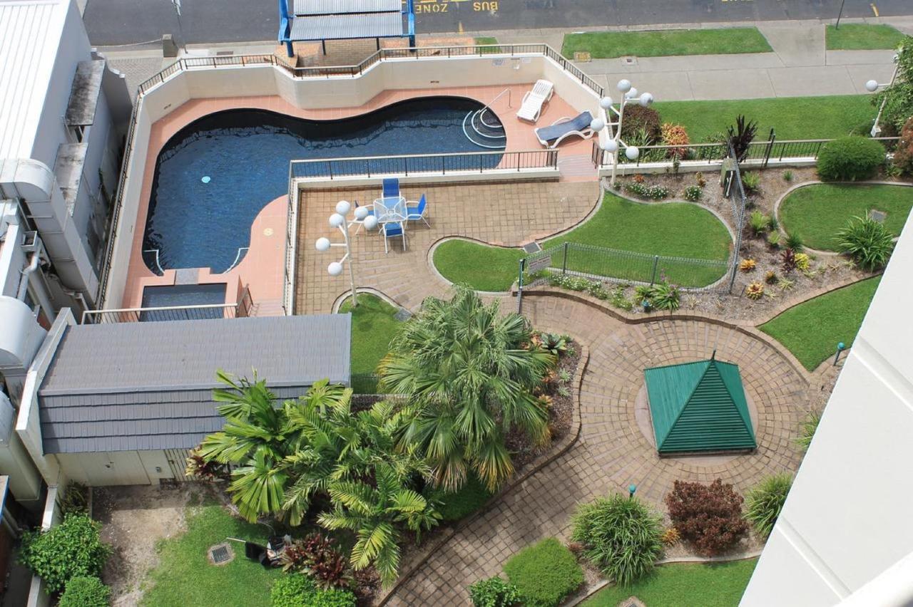 Cairns Ocean View Apartment In Aquarius エクステリア 写真