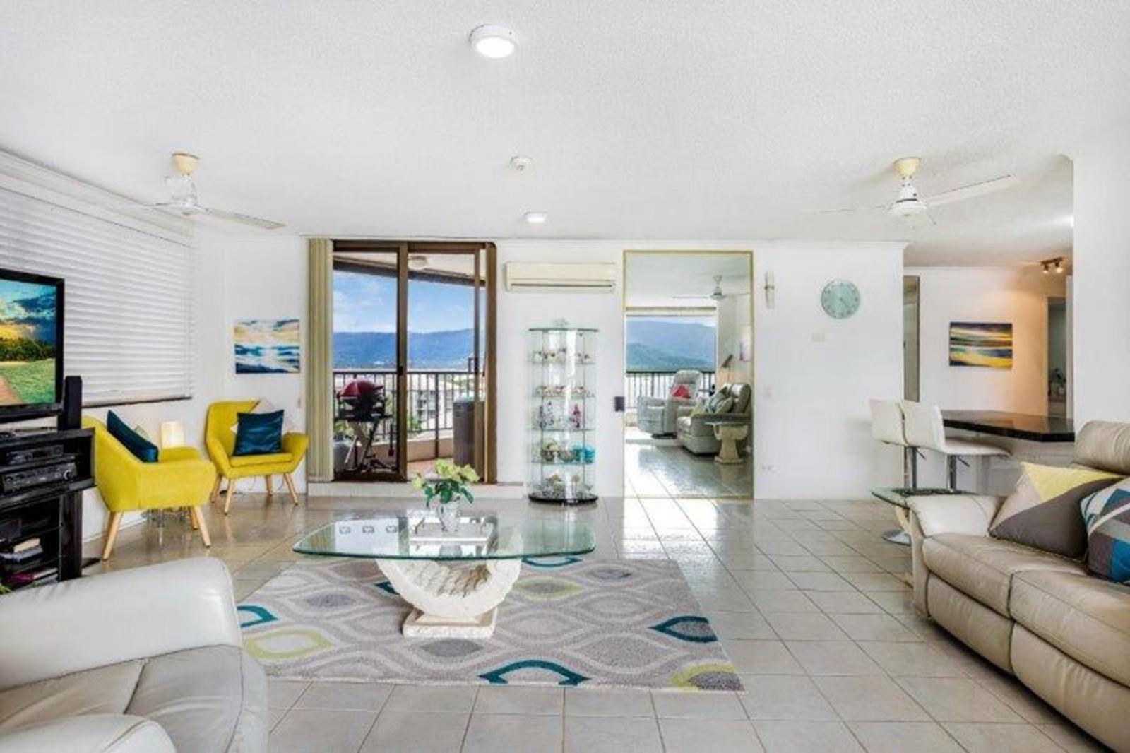 Cairns Ocean View Apartment In Aquarius エクステリア 写真