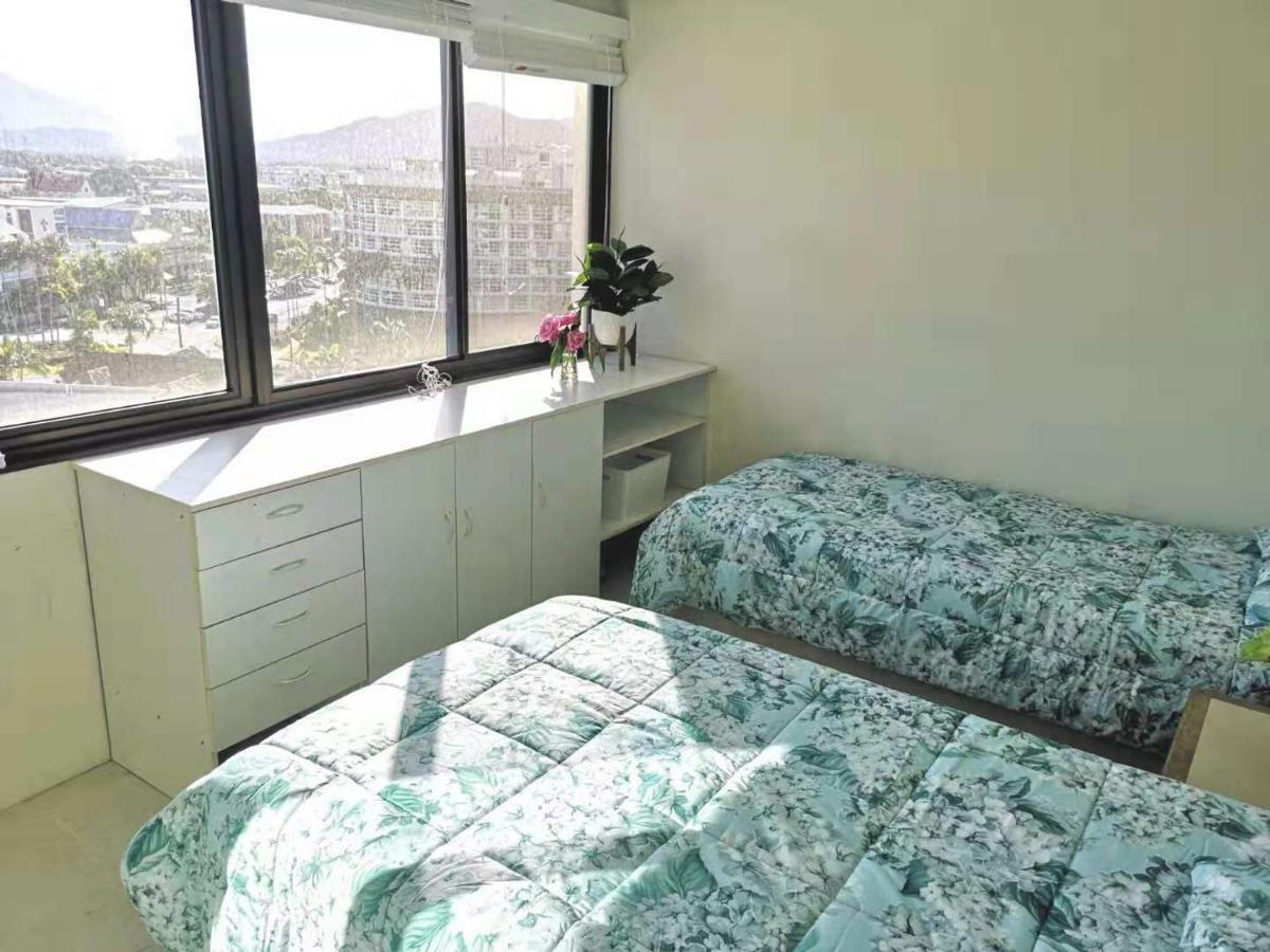 Cairns Ocean View Apartment In Aquarius エクステリア 写真